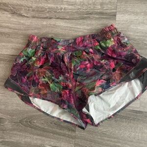 Lululemon Hotty Hot Shorts